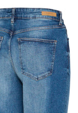 Load image into Gallery viewer, Loetta Jeans
