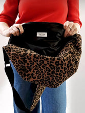 Load image into Gallery viewer, Sixton Leopard Sling Bag - Large
